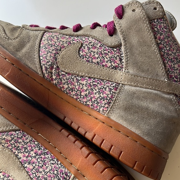 W'S Dunk High Premium - Picture 9 of 11